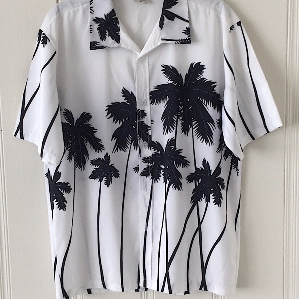 Men’s Shirt - Must See 💯